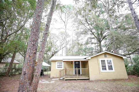 902 W Wilcox St, Perry, FL 32347 photo 3