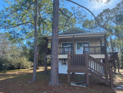 546 River Rd, Carrabelle, FL 32322 photo 1