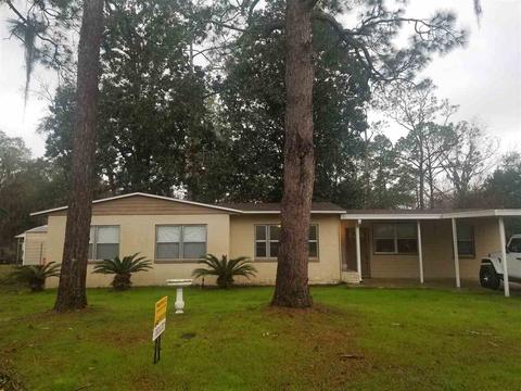 121 Magnolia Rd, Perry, FL 32348 photo 1