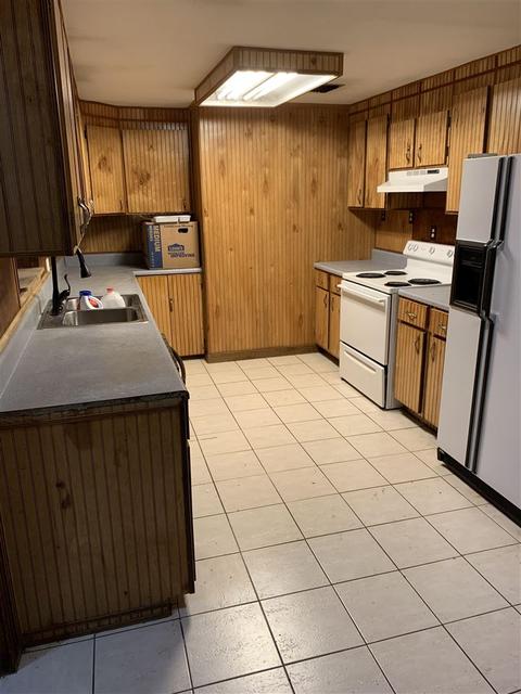 211 W High St, Perry, FL 32347 photo 4
