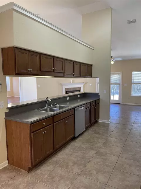 1105 Kickapoo Ct, Tallahassee, FL 32311 photo 4
