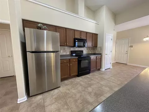 1105 Kickapoo Ct, Tallahassee, FL 32311 photo 2