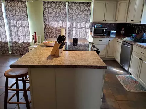 588 E Roberts Aman Rd, Perry, FL 32347 photo 5