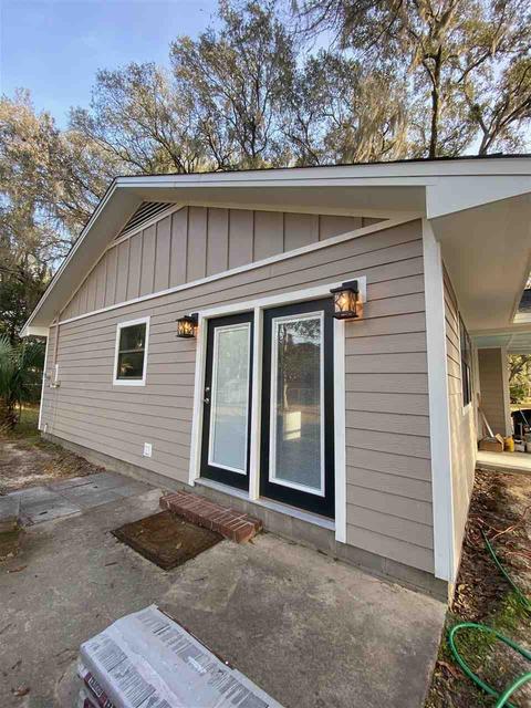 217 Marshall Dr, Perry, FL 32347 photo 2