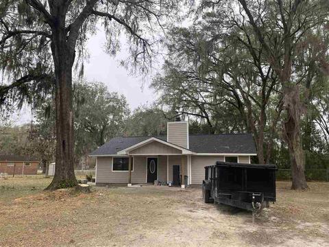 217 Marshall Dr, Perry, FL 32347 photo 1