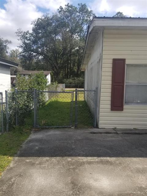 206 Susan St, Perry, FL 32348 photo 2
