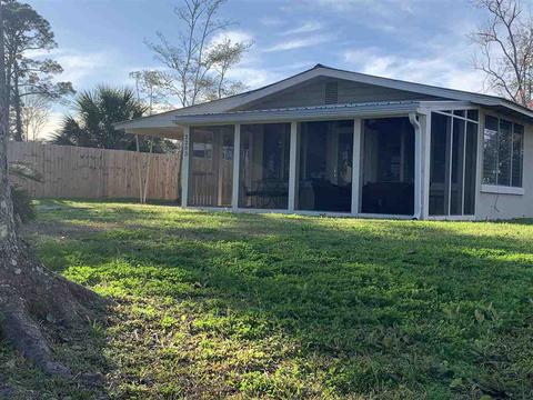 2203 E Us Highway 98 Hwy, Carrabelle, FL 32322 photo 1