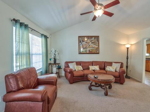 9 Vencent Dr, Midway, FL 32343 photo 5