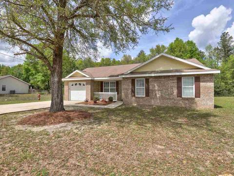 9 Vencent Dr, Midway, FL 32343 photo 1