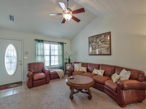 9 Vencent Dr, Midway, FL 32343 photo 6