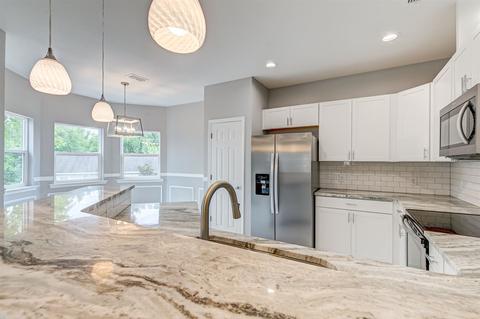 475 Sand Pine Cir, Midway, FL 32343 photo 13