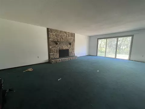 593 E Ash St, Perry, FL 32347 photo 8