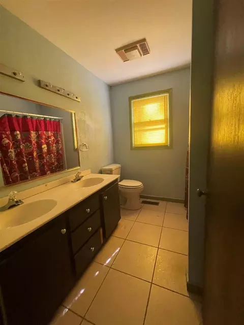 593 E Ash St, Perry, FL 32347 photo 22