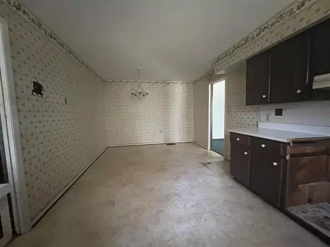 593 E Ash St, Perry, FL 32347 photo 12