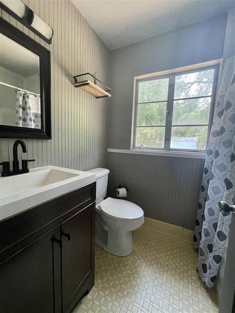 807 E Cherry St, Perry, FL 32347 photo 21