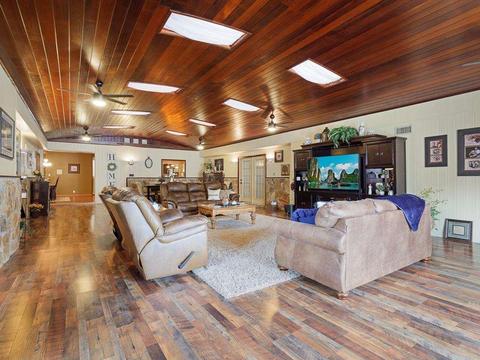 580 E Ash St, Perry, FL 32347 photo 5