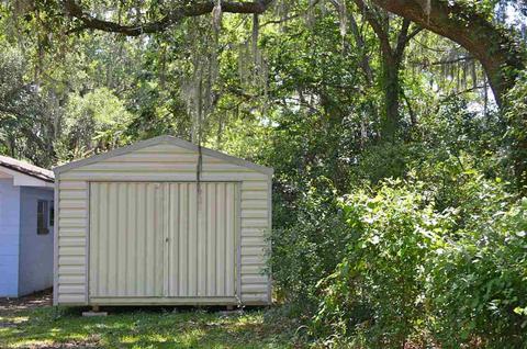 213 Lewis Dr, Perry, FL 32348 photo 3