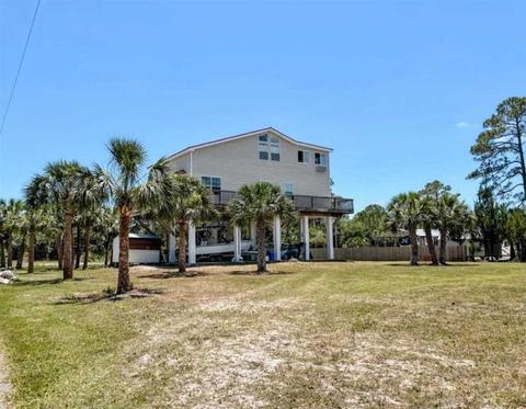 496 Cedar Island Rd, Perry, FL 32348 photo 2