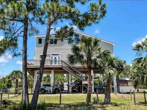 496 Cedar Island Rd, Perry, FL 32348 photo 3