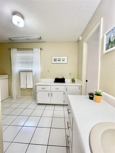 816 E Cherry St, Perry, FL 32347 photo 18