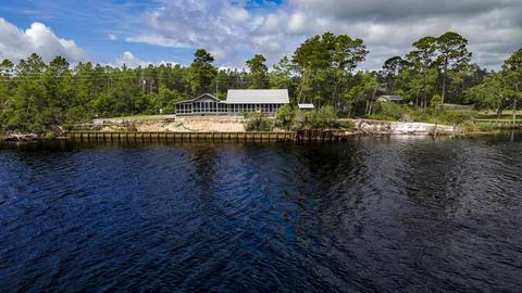 265 River Rd, Carrabelle, FL 32322 photo 2
