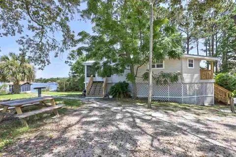 Exterior - 295 River Rd, Carrabelle, FL 32322 photo 1 of 5