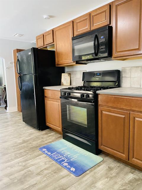 303 W Cedar St, Perry, FL 32347 photo 7