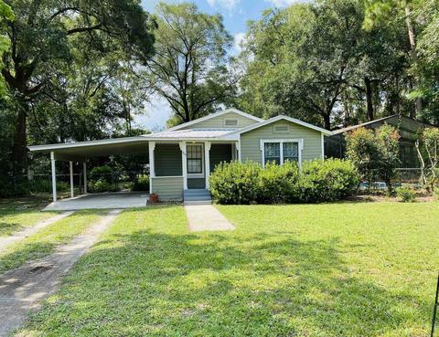 303 W Cedar St, Perry, FL 32347 photo 1