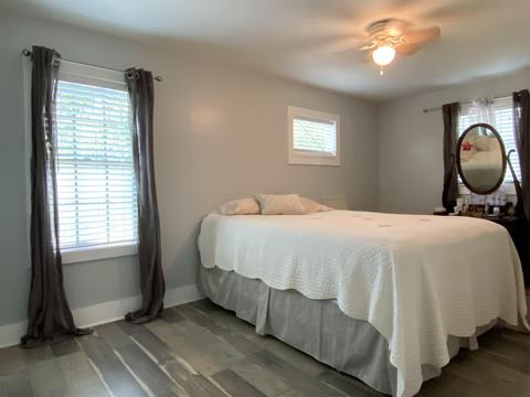 303 W Cedar St, Perry, FL 32347 photo 13