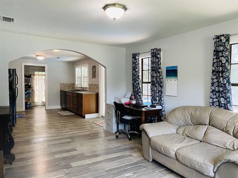 303 W Cedar St, Perry, FL 32347 photo 10