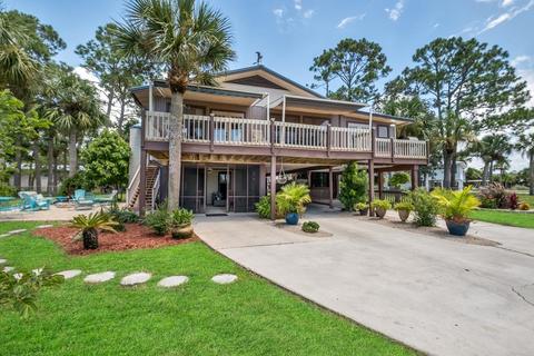 209 NW 1st Ave, Steinhatchee, FL 32359 photo 1