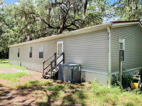 671 Charles E Hendry Rd, Perry, FL 32348 photo 4