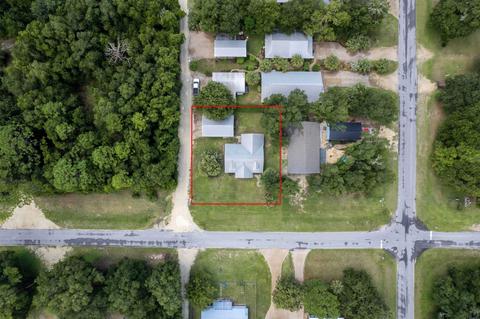 207 SE 11th St, Steinhatchee, FL 32359 photo 3