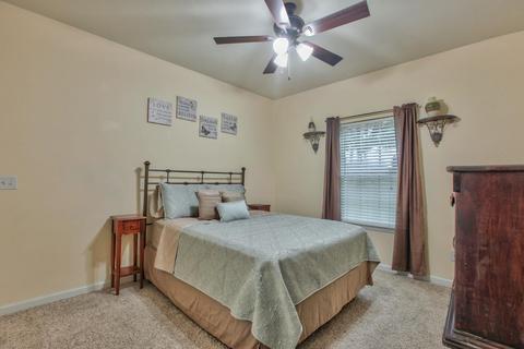 25 Sand Pine Cir, Midway, FL 32343 photo 21