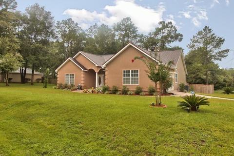 25 Sand Pine Cir, Midway, FL 32343 photo 4