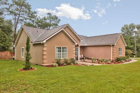 25 Sand Pine Cir, Midway, FL 32343 photo 2
