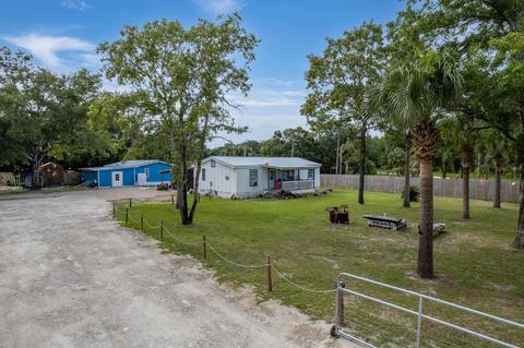 921 NW Third St, Steinhatchee, FL 32359 photo 1