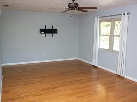 1119 E Julia St, Perry, FL 32347 photo 3