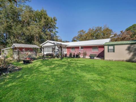 2175 Kasper St, Perry, FL 32347 photo 2