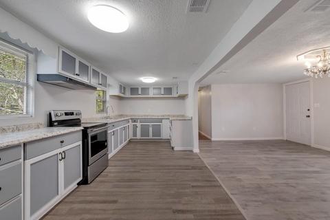 2067 Golf Course Rd, Perry, FL 32348 photo 9