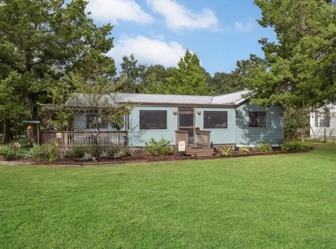 1315 NW Cedar St, Steinhatchee, FL 32359 photo 1