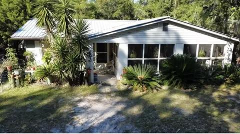 311 NW Second Ave, Steinhatchee, FL 32359 photo 1