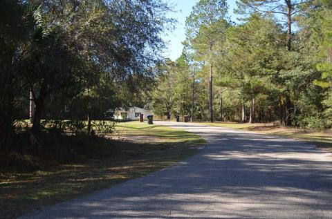 501 Judson Dr, Perry, FL 32348 photo 2