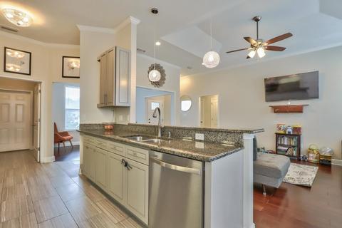 140 N Charles Willis Dr, Midway, FL 32343 photo 7