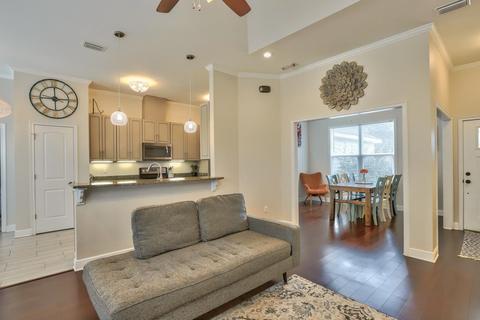 140 N Charles Willis Dr, Midway, FL 32343 photo 6