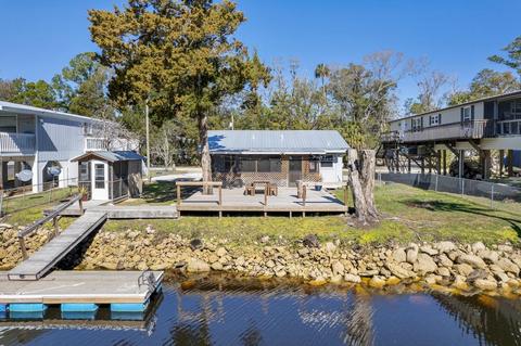 1714 NE King St, Steinhatchee, FL 32359 photo 3