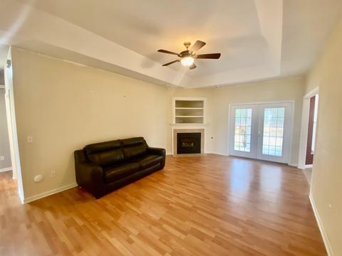 56 Sand Pine Dr, Midway, FL 32343 photo 3
