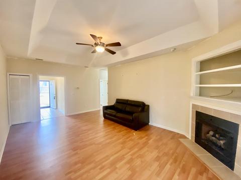 56 Sand Pine Dr, Midway, FL 32343 photo 4