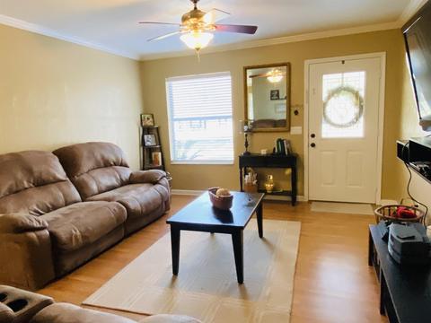 111 Woodgate Dr, Perry, FL 32347 photo 2