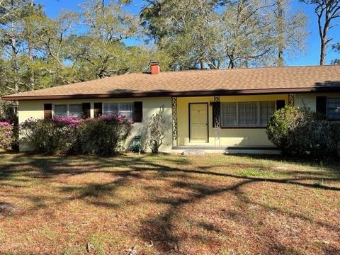 52 Division St, Panacea, FL 32346 photo 1